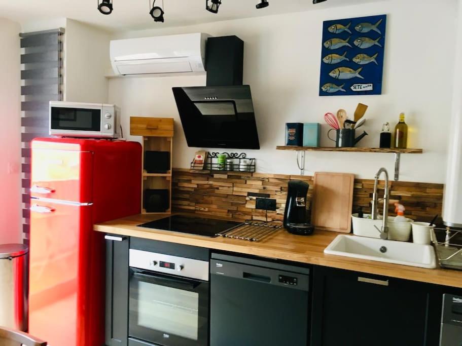 Ferienwohnung Les Coquelicots Du Quartier Haut Sète Exterior foto